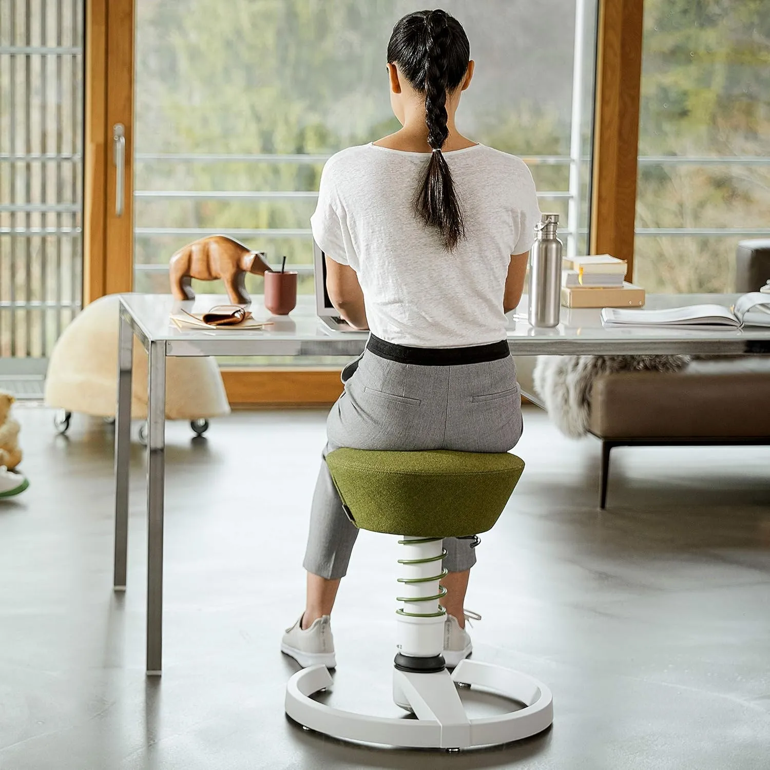 aeris Swopper New Edition Ergonomic stool with castors - Dynamic office chair for a healthy back - office stool and seat trainer - 17.7-23.2" spring strut type Standard