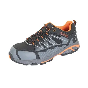 BEESWIFT S3 COMP TRAINER BLK SZ9