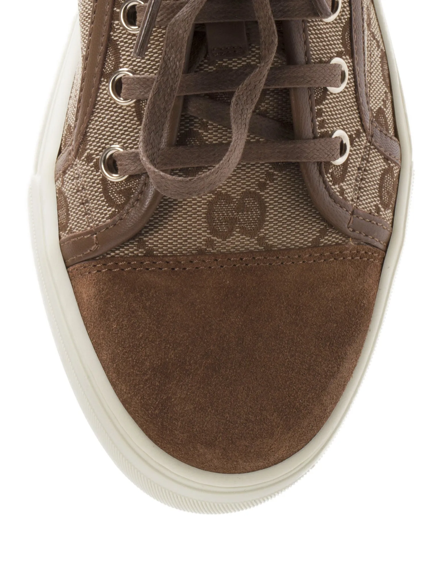 California Low Lace-Up Trainer