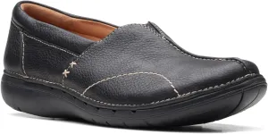 Clarks Women's, Un Loop Stride Slip-On Black Leather