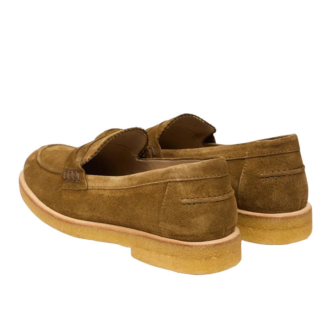 Classic loafer with soft heelcap