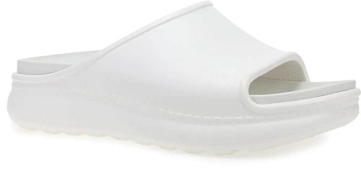 Devyn White Molded
