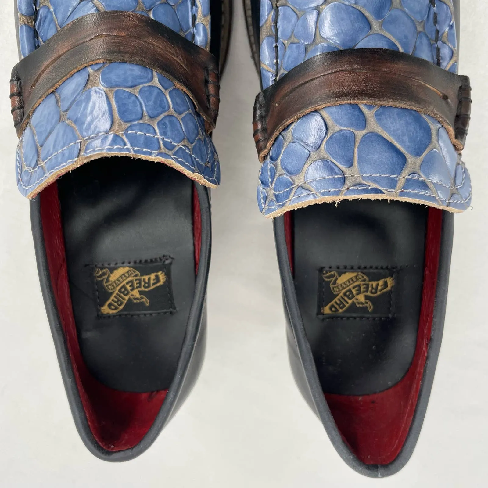 Freebird by Steven Bristol Blue Croc Black Leather Crocodile Loafer Heels Size 7