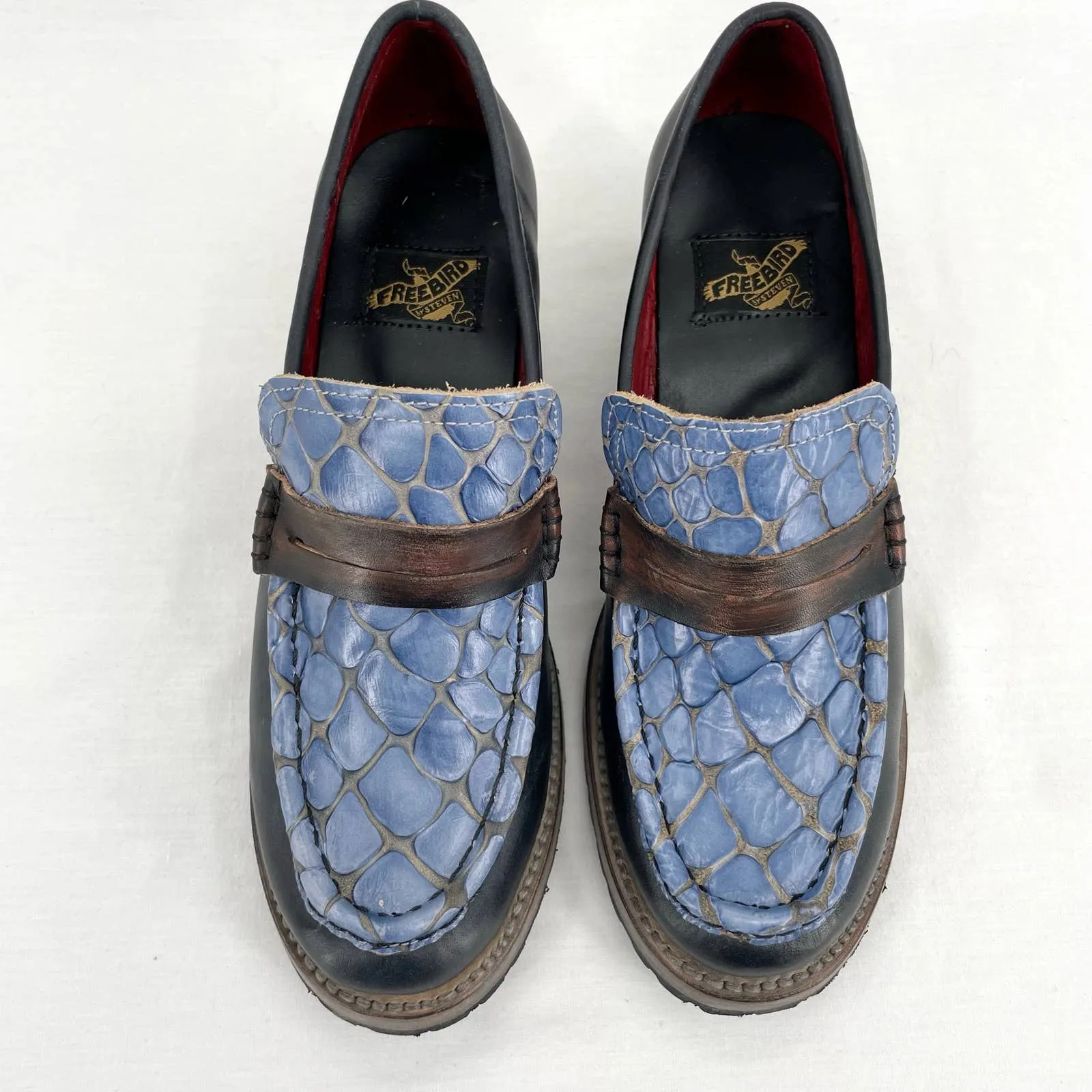 Freebird by Steven Bristol Blue Croc Black Leather Crocodile Loafer Heels Size 7