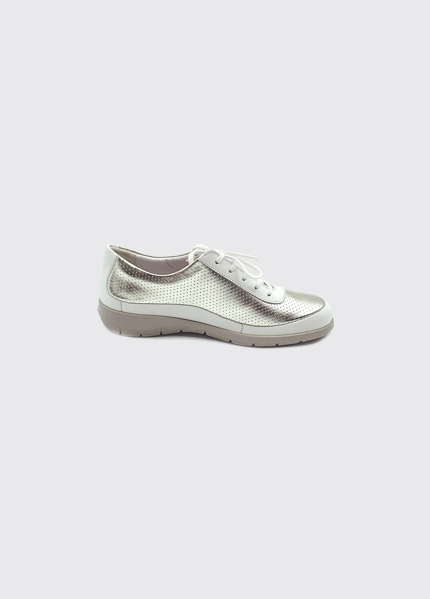 Juno - White