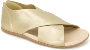 Kenneth Cole REACTION Women's Selena Flat Sandal