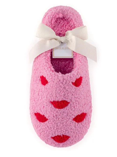 LIPS SLIPPERS in Pink