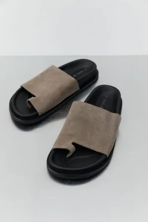 Loe Suede Slide