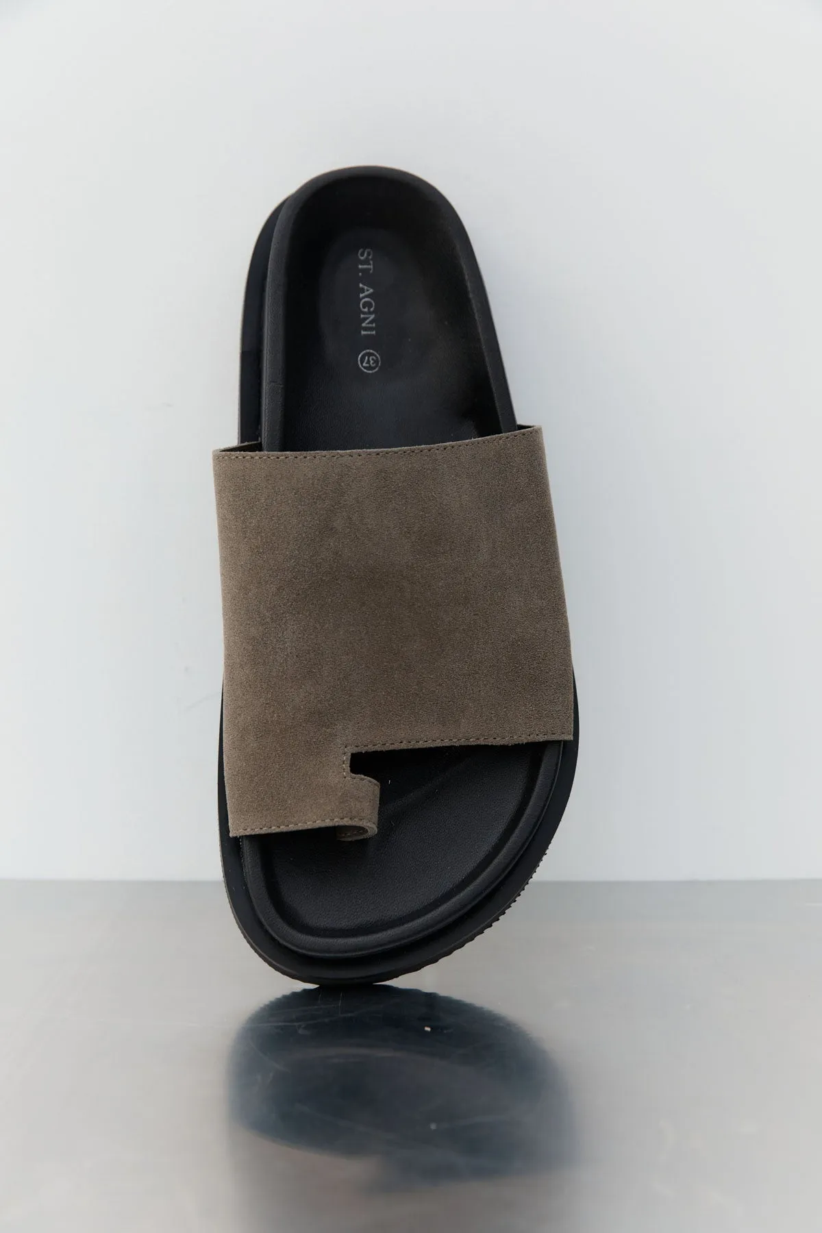 Loe Suede Slide