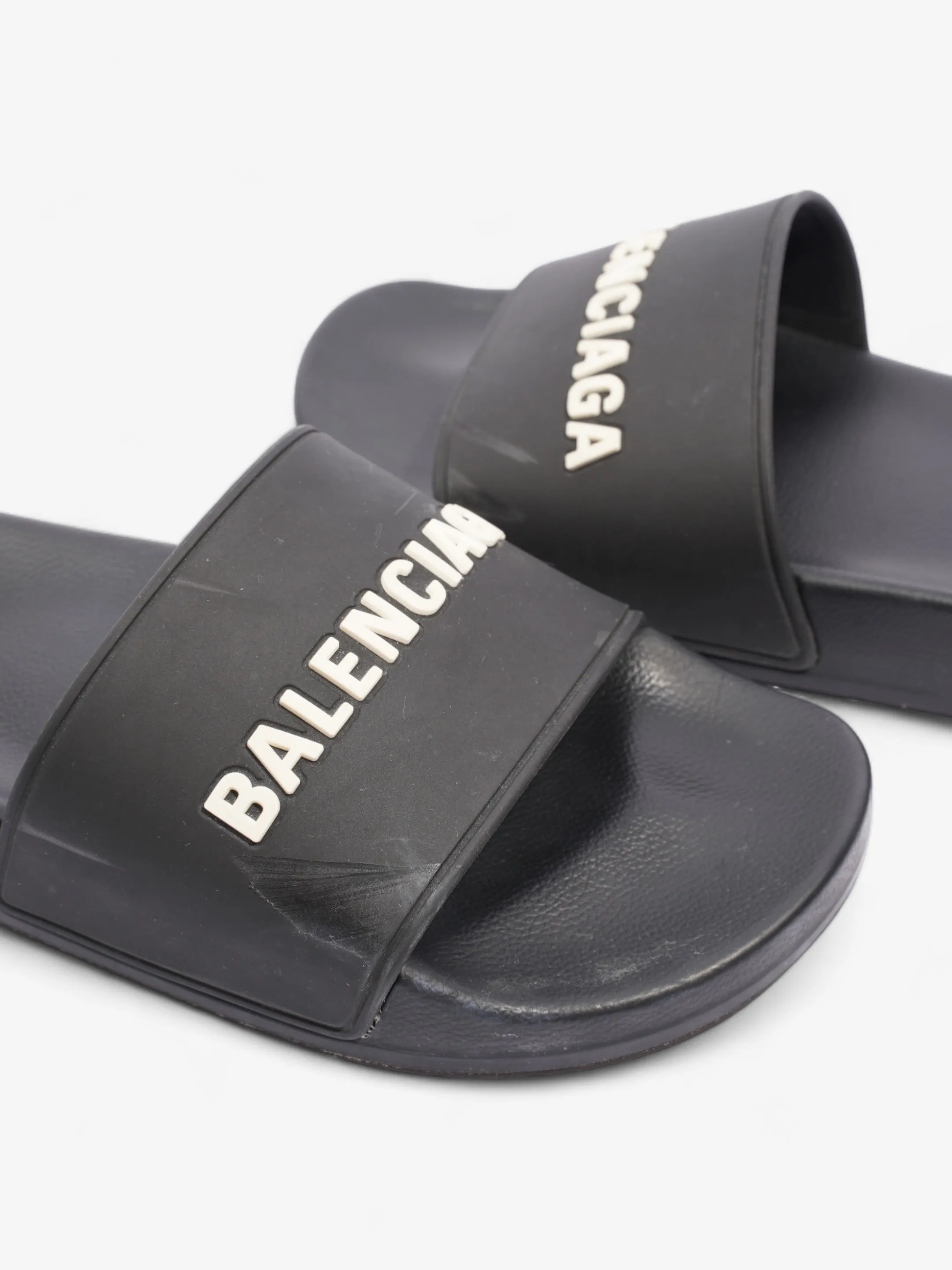 Logo Pool Slide Black / White Logo Rubber EU 39 UK 6