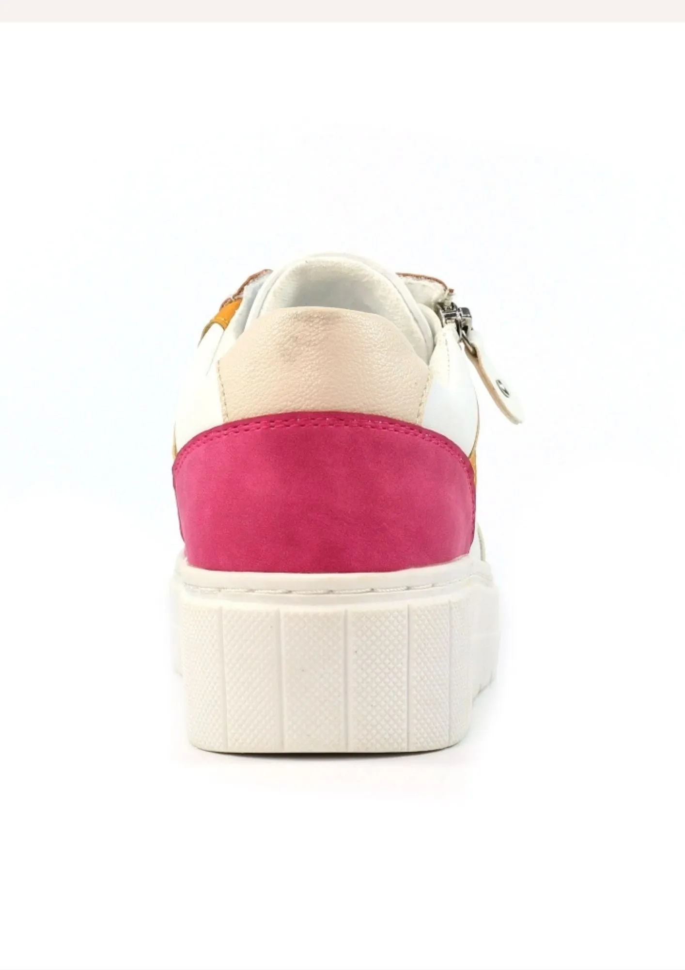 Lunar  Monroe Trainer in Fuchsia