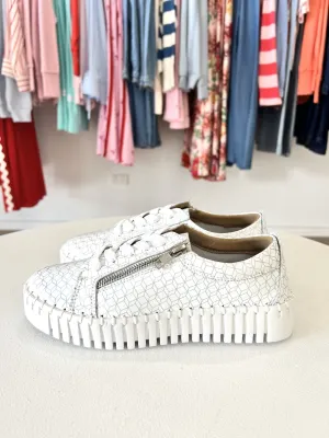 MEDUSA TRAINER || WHITE/SILVER GEO