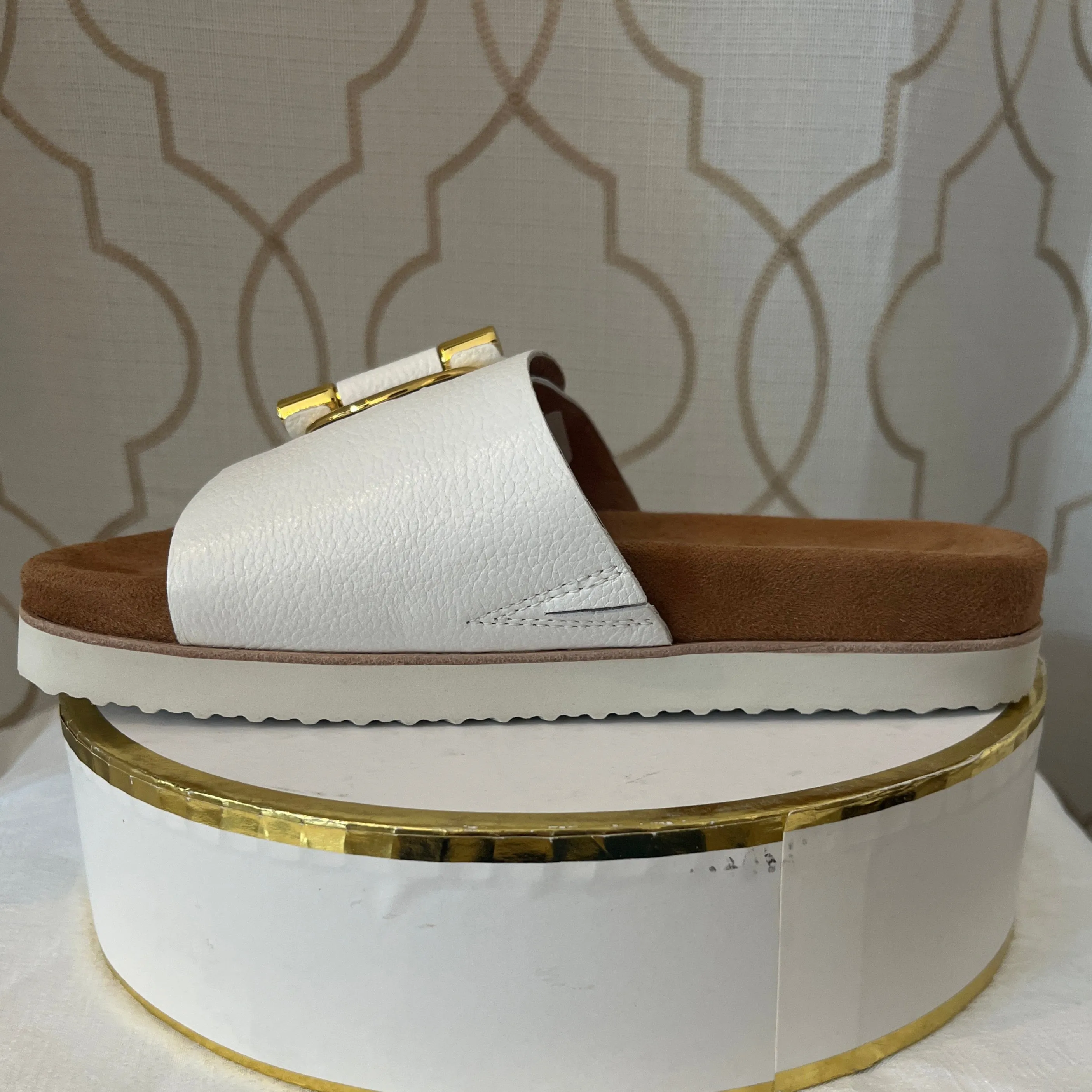 SALVIA DENNI WHITE PEBBLED LEATHER