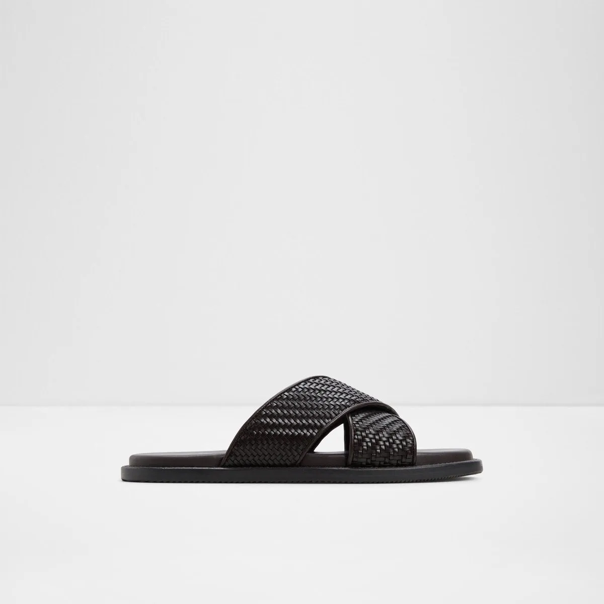 Tarik Slide Sandals