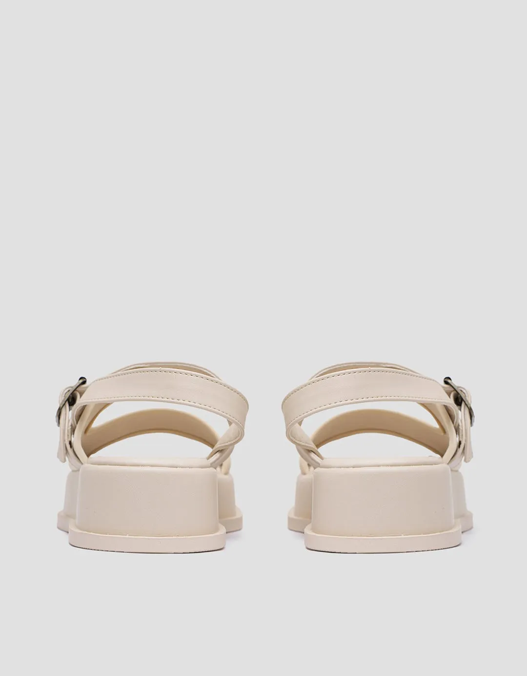 Triset Buckle Strap Sandal Flat Wanita