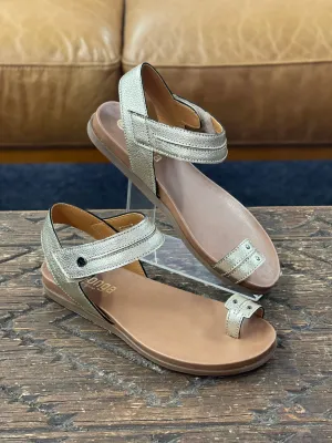 Tsonga Gumare Platino Sandal