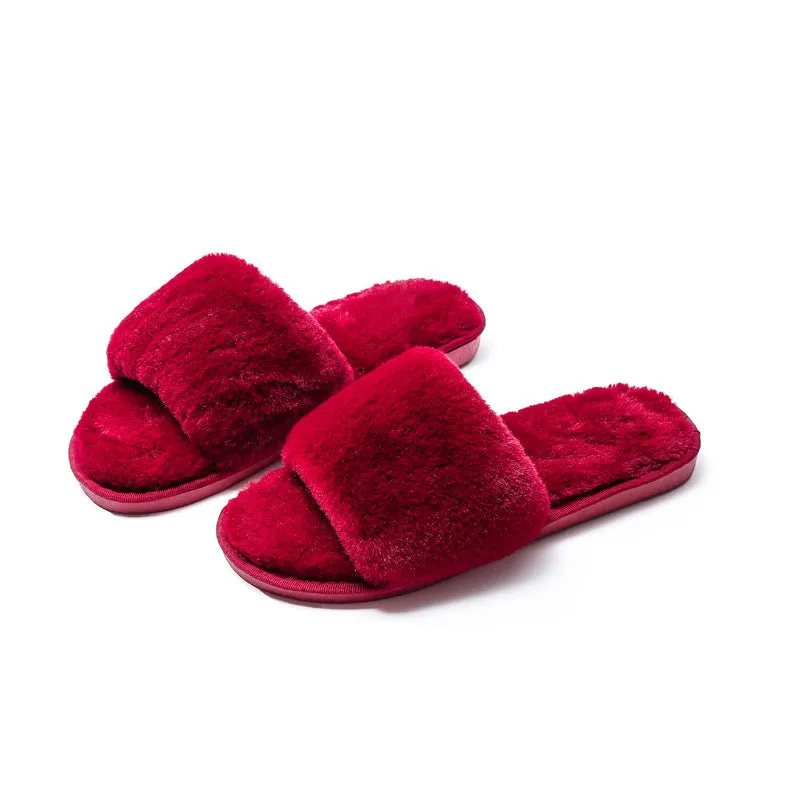 Women's Fleece Slippers - Comfortable and Non-Slip Mule Style