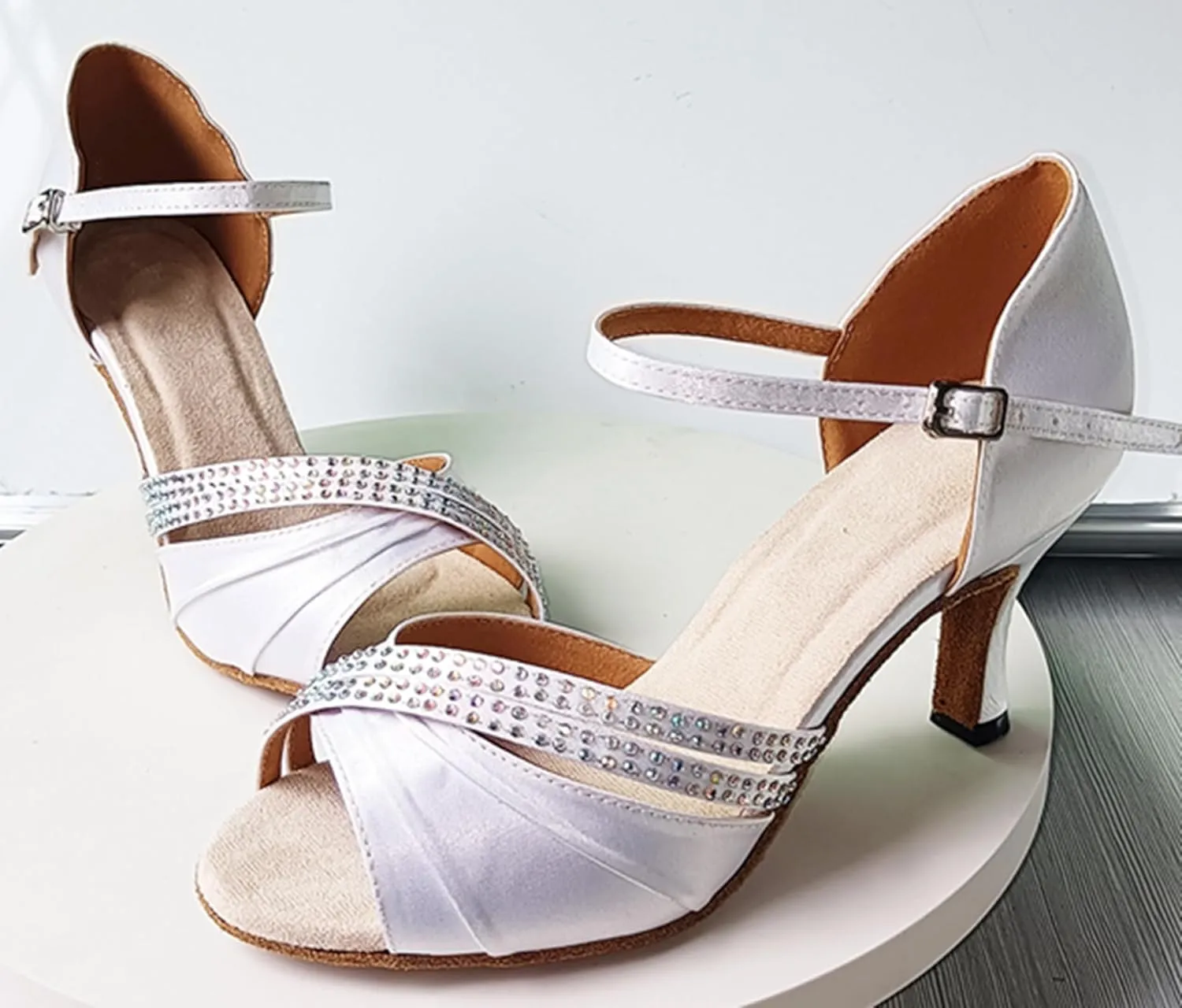 Womens Girls Dance Competition Shoes Comfortable Ballroom Dancing Heels Wedding Sandals with Crystals X507