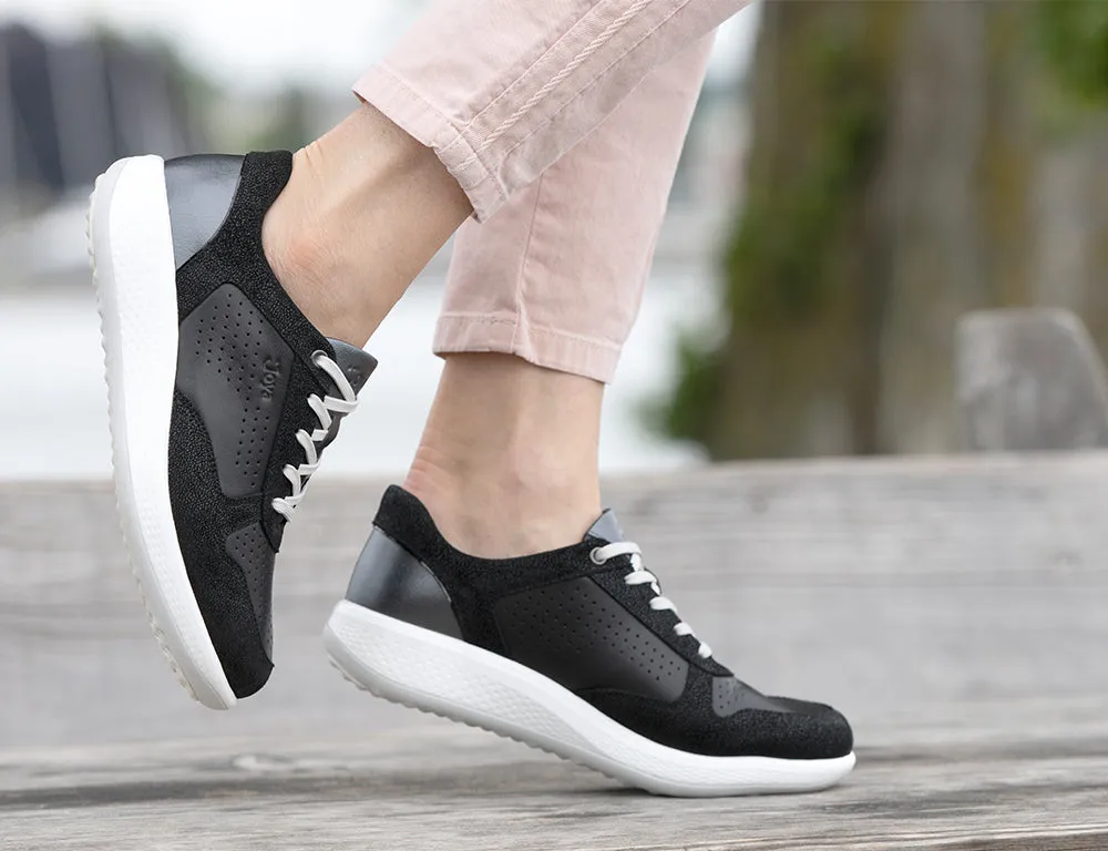 Womens Nuvola Britt Black Trainers