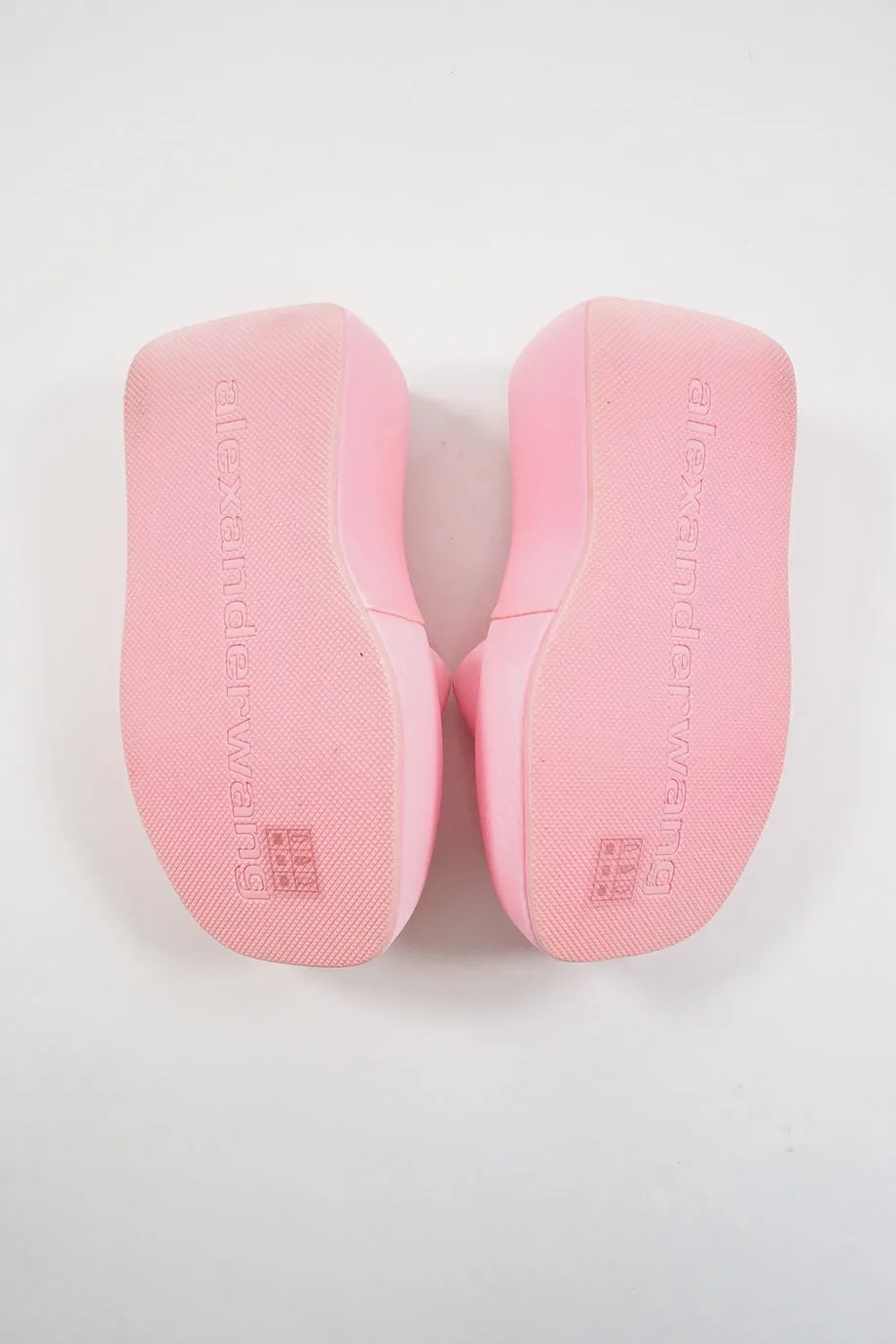 [WS6223] Alexander Wang | Wedge Platforms